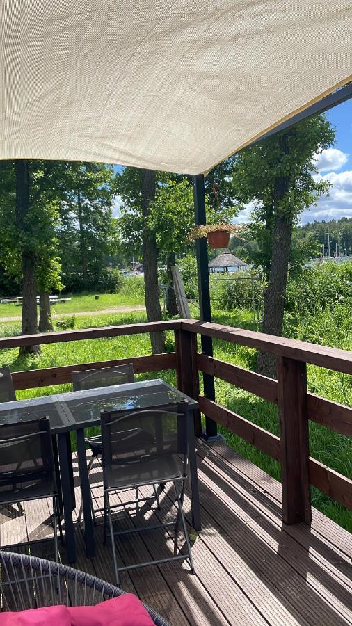 Xoxo Lake House Гижицко Экстерьер фото